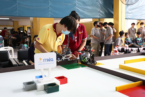 คณะวิทยาศาสตร์ จัดประกวดแข่งขันหุ่นยนต์ ซีอาร์ยู โรบอทเกมส์ ระดับอุดมศึกษาและอาชีวศึกษา ครั้งที่ 11 